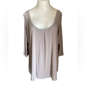 Lane Bryan cold shoulder top 22/24